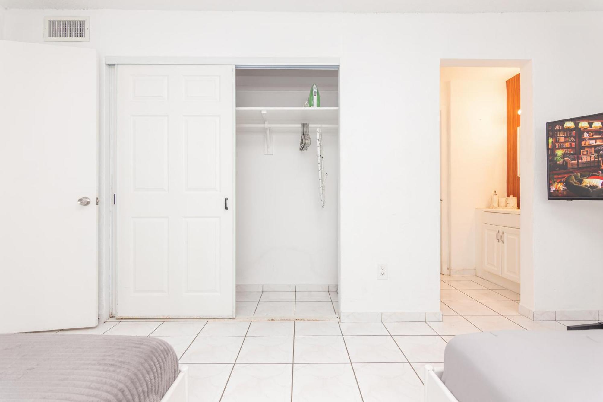 One Bedroom Apartment - With Parking & Balcony - Heart Of Wynwood Miami Exterior photo