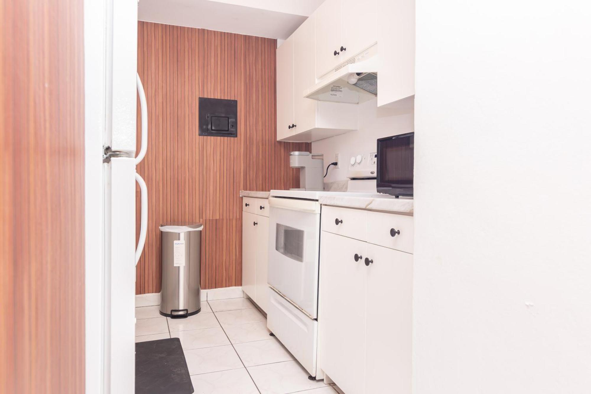 One Bedroom Apartment - With Parking & Balcony - Heart Of Wynwood Miami Exterior photo