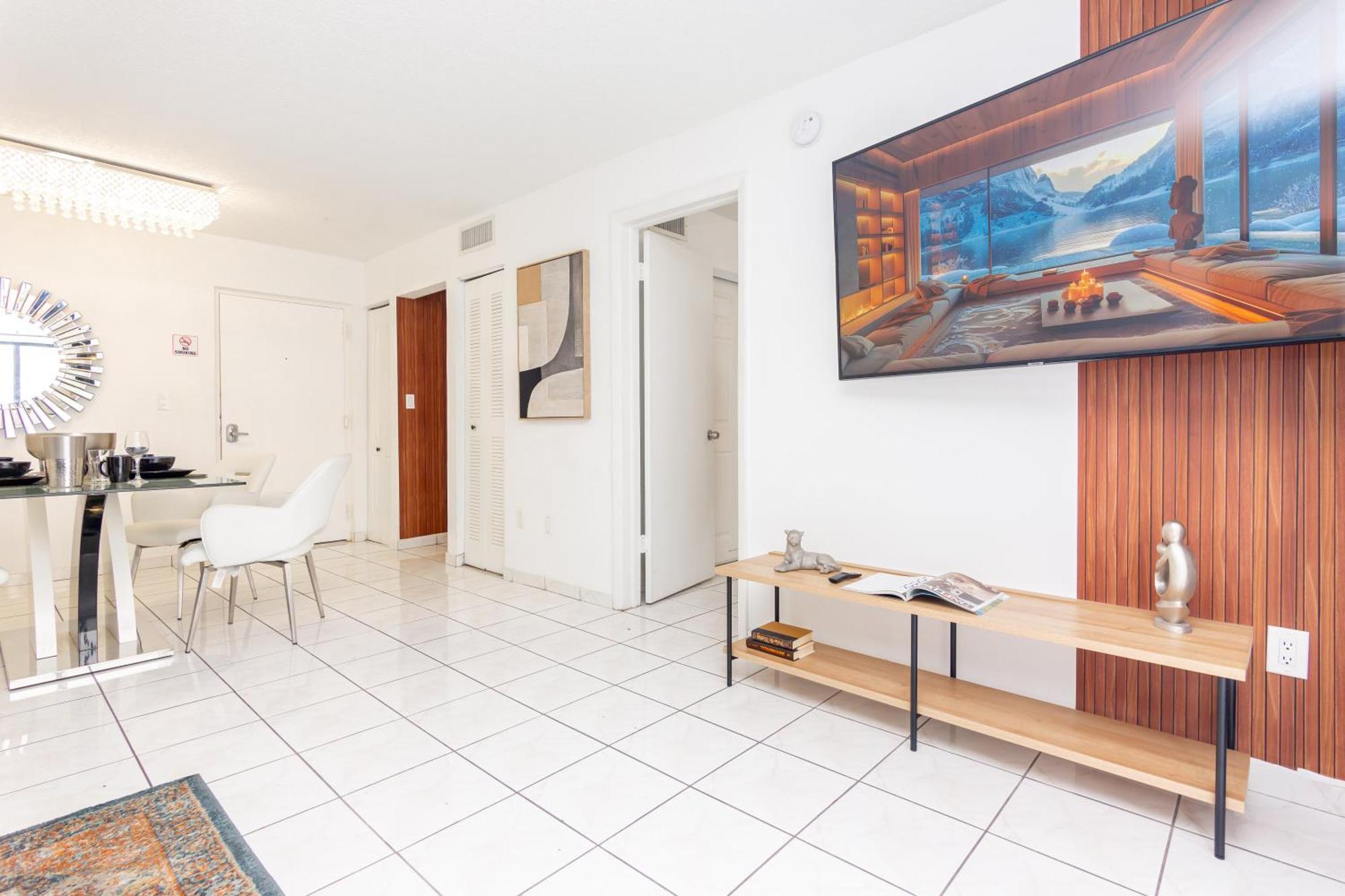 One Bedroom Apartment - With Parking & Balcony - Heart Of Wynwood Miami Exterior photo